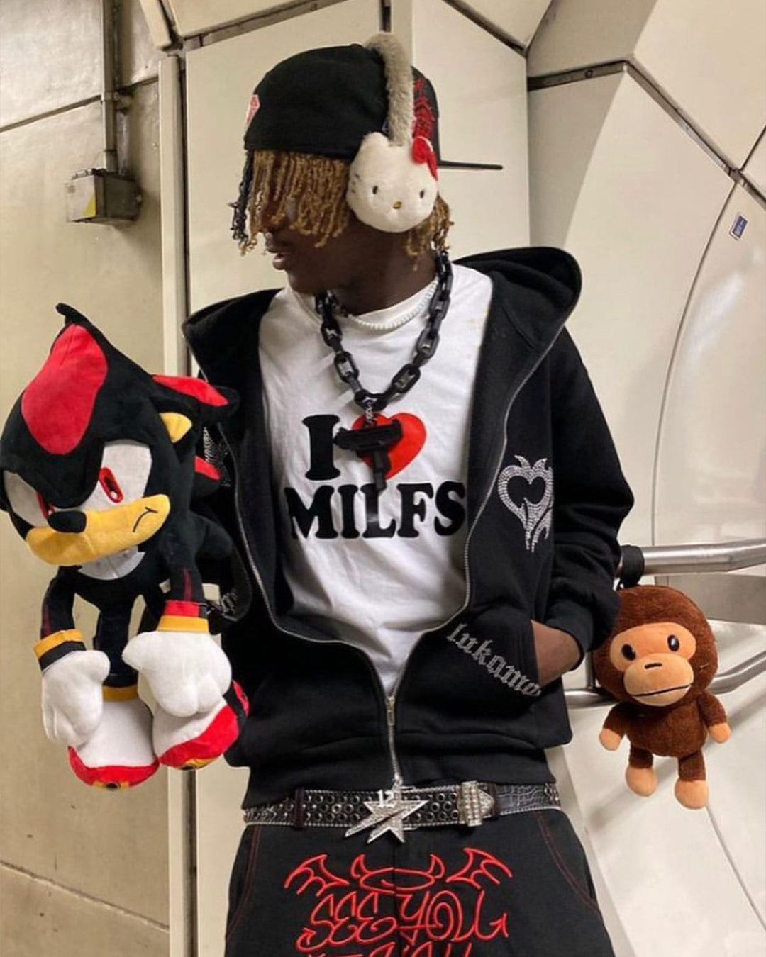 Uzi Pendan Chain Black